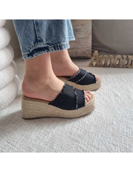 Mules compensées Femme à large bride en tissu - Style boho Chic, look estival tendance