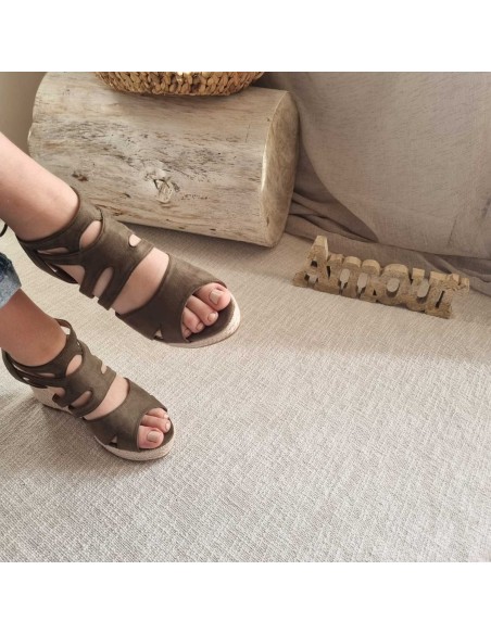 Sandales compensées Femme - lanières & corde - Chic et confort !