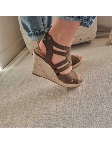 Sandales compensées Femme - lanières & corde - Chic et confort !