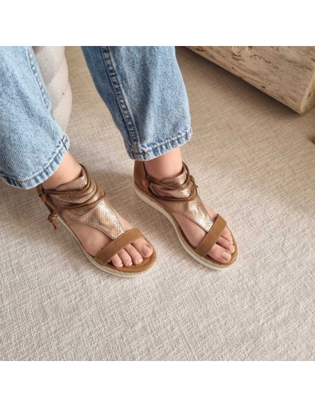 Sandales compensées Femme - Look Glamour et Moderne - Effet reptile irisé