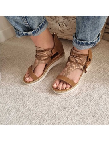 Sandales compensées Femme - Look Glamour et Moderne - Effet reptile irisé