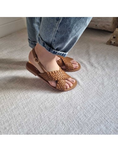 Sandales Plates - Brides Croisées Tressées -  Style Estival Féminin