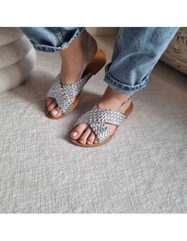 Sandales Plates - Brides Croisées Tressées -  Style Estival Féminin