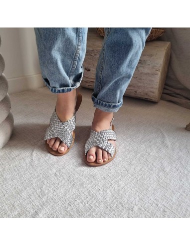 Sandales Plates - Brides Croisées Tressées -  Style Estival Féminin