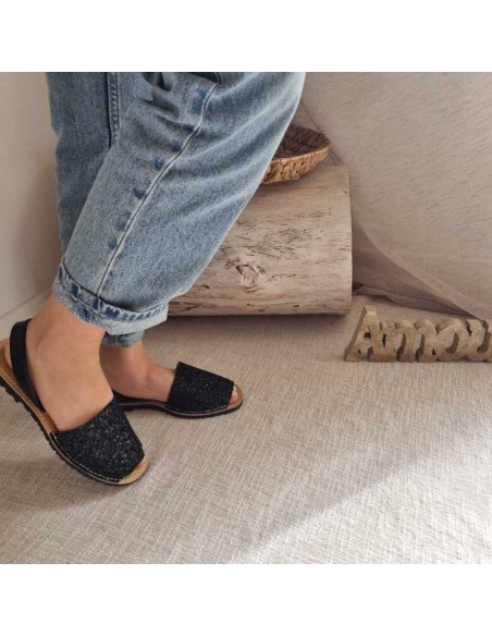 Sandales Plates Minorquine Pailletées noires pour Femme - Qui Font Briller Votre Eté