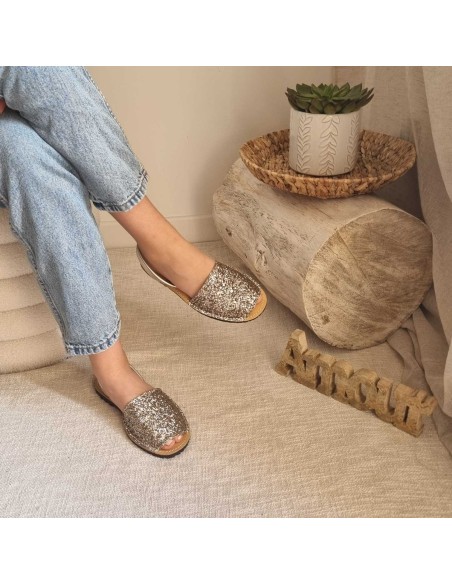 Sandales Plates Menorquine Pailletées pour Femme - Qui Font Briller Votre Eté