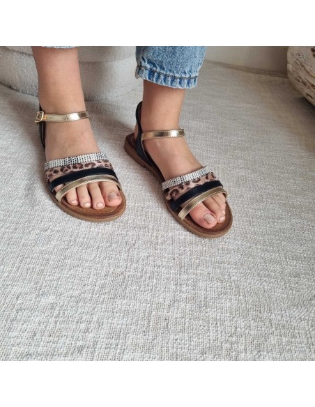 Sandales Plates Multi Brides Femmes - Tendances Eté 2026