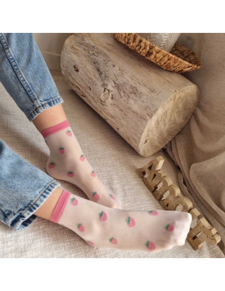 Chaussettes Fines à motifs Fraises - Confort et Style
