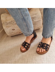 Sandales plates à clous - Style et Confort 2