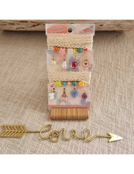 Lacets à Breloques Tendance - Personnaliser vos Chaussures avec Style