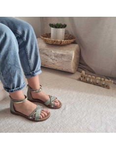 Sandales Plates - Lanières Croisées et Brides Cheville - Tendance Eté