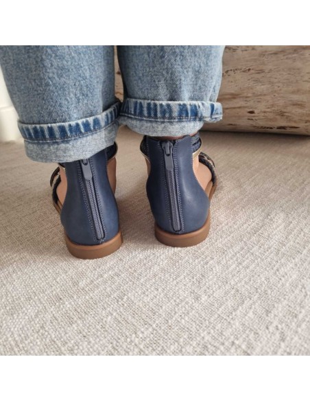 Sandales Plates - Lanières Croisées et Brides Cheville - Tendance Eté