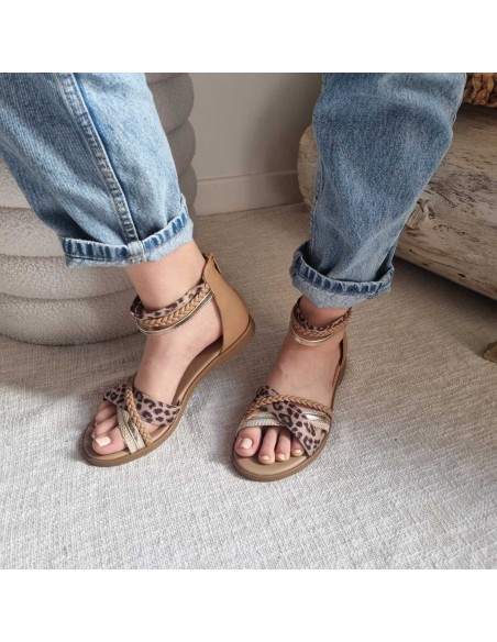 Sandales Plates - Lanières Croisées et Brides Cheville - Tendance Eté