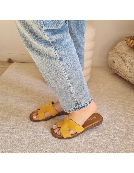 Mules Plates Suédées - Chaussures Femme Tendance - Confort et Elégance au quotidien